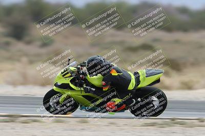 media/May-05-2025-Moto Forza (Mon) [[3c1838c5e5]]/2-B Group/Session 3 (Panning Test Turn 14 Inside)/